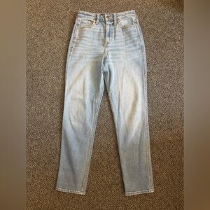 Hollister Women's Light Blue Straight Leg Jeans